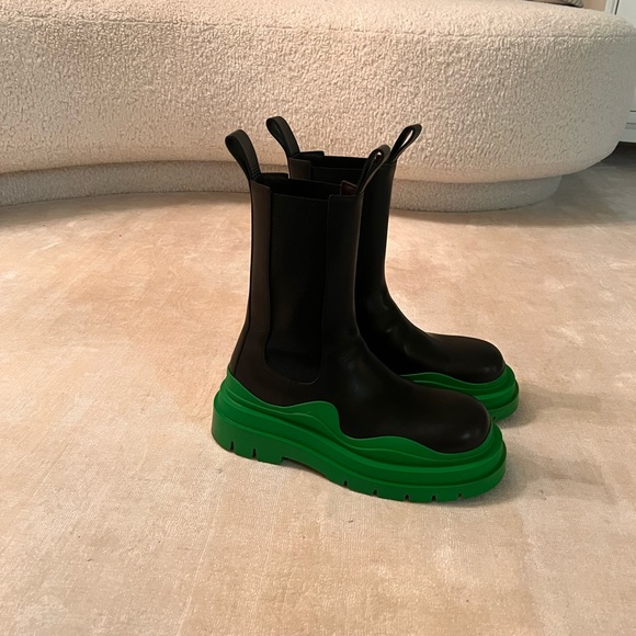 Bottega Veneta tire boots !! - Picture 5 of 12